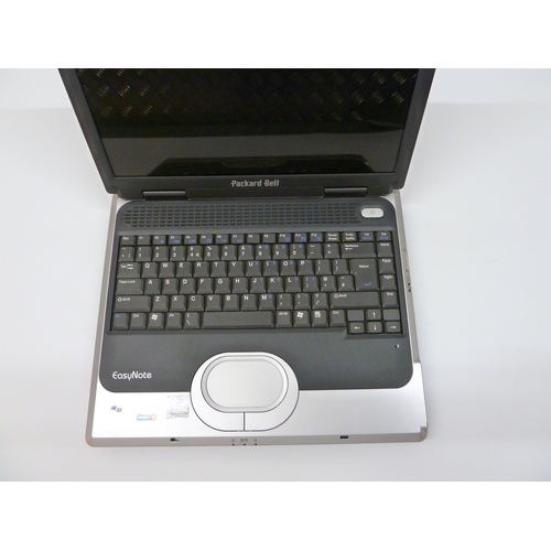 122 - Vintage Packard Bell Easynote laptop AS FOUND