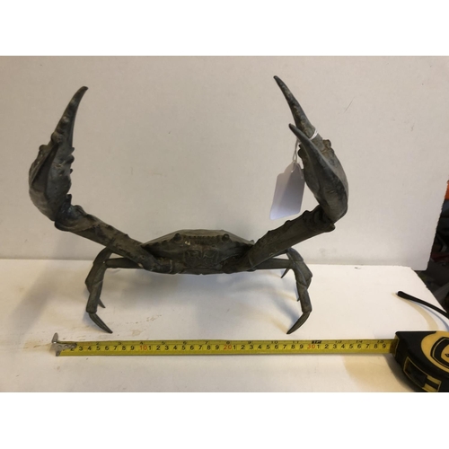 75 - Large brass/metal crab