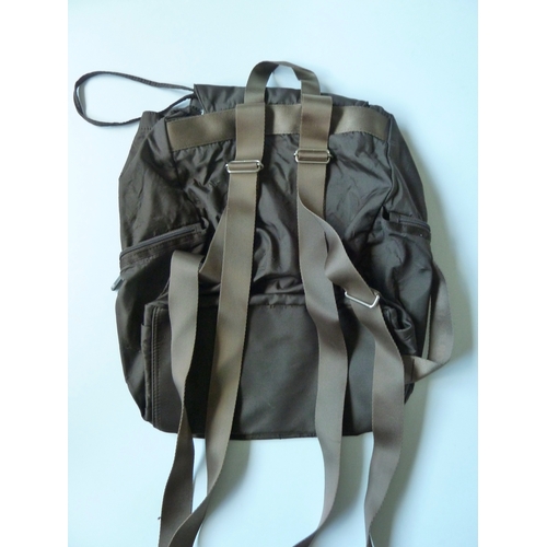 171 - Small brown Samsonite backpack