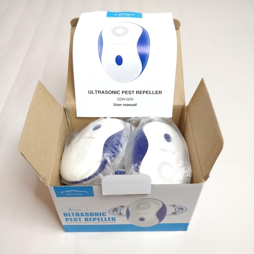 5 - ULTRASONIC PEST REPELLER 4 PACK