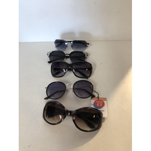 99 - Qty of sunglasses