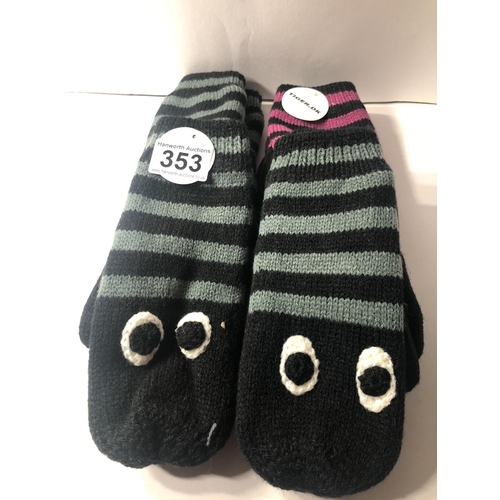 353 - 4 pairs children's mittens