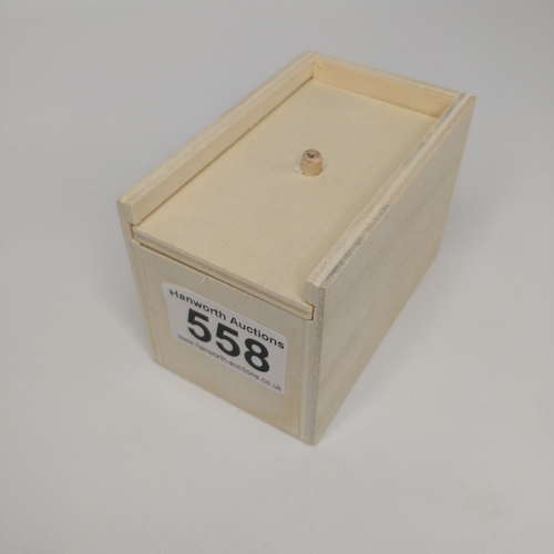 558 - Spider Scare Prank Toy