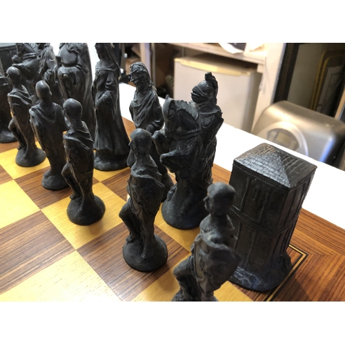 28 - Chess set