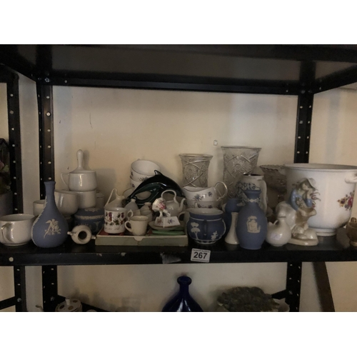 267 - Shelf full of china etc
PLEASE NOTE NOT POSTABLE