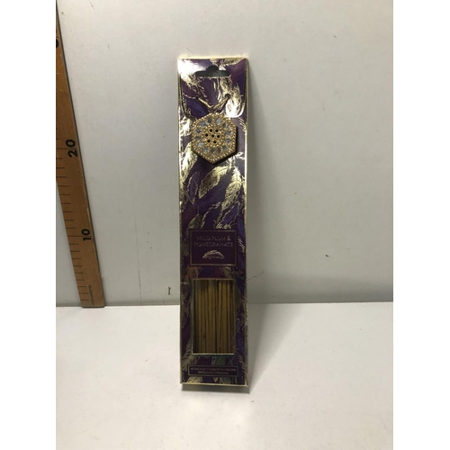 240 - New 40 incense stick with holder