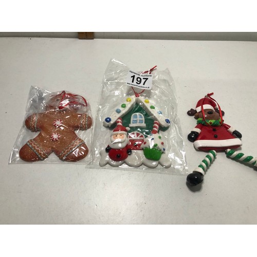 197 - X3 Christmas decorations