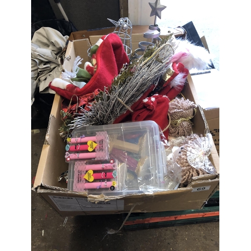 69 - Box of Christmas bits