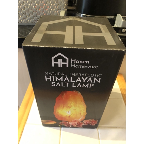 105 - New Himalayan salt lamp