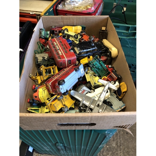 94 - Tray of play worn die cast