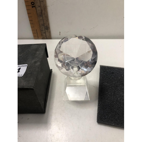 14 - Paperweight