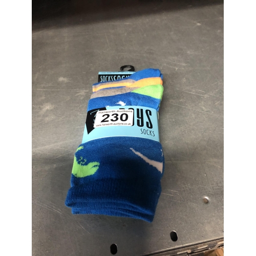 230 - X3 pack of new boys socks