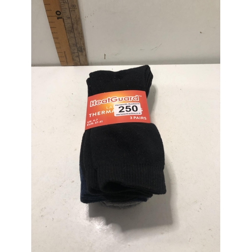 250 - New lady's thermal socks