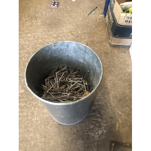 276 - Large tub of wire nails
PLEASE NOTE NOT POSTABLE