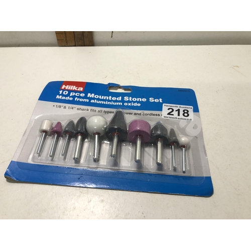 218 - New 10 piece mounted stone kit