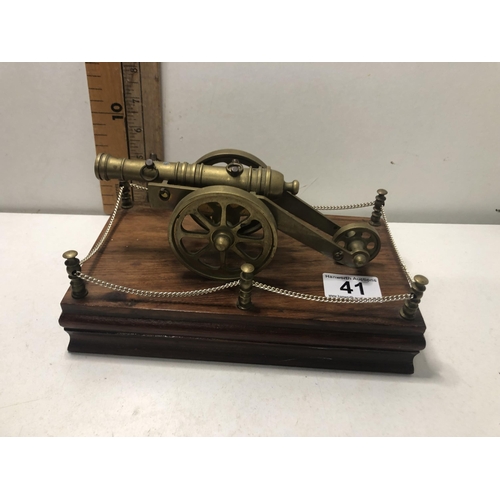 Lot 41        