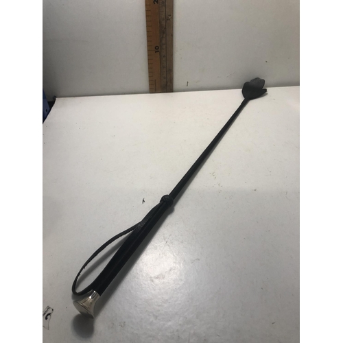 415 - Riding crop