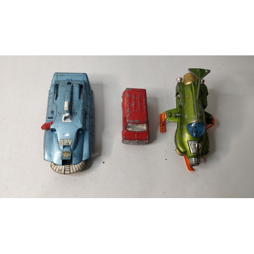 287 - 3 x Vintage Dinky Toys