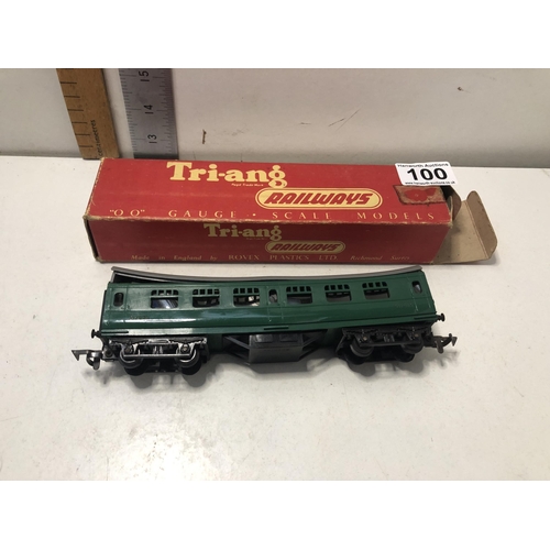 100 - Triang 00 gauge wagon