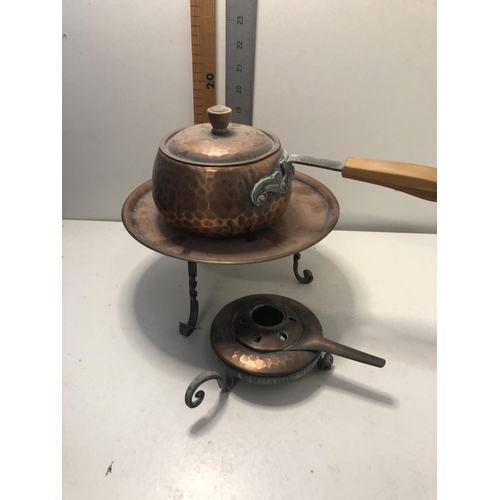 70 - Copper pan & burner