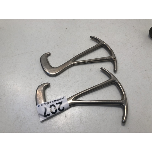 207 - X2 boot pullers