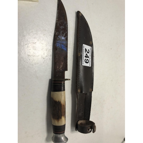 249 - Vintage hunting knife