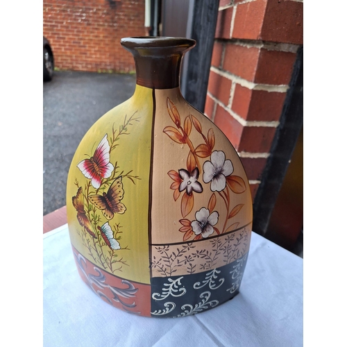 252 - Flask vase