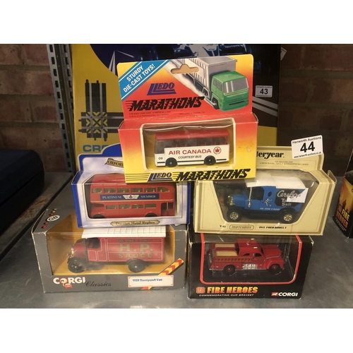 44 - X5 die cast cars