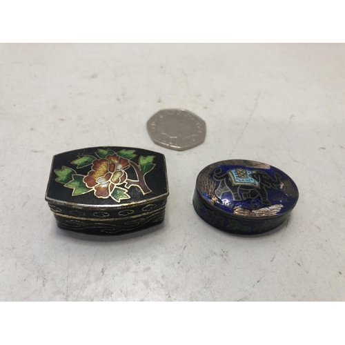 262 - X2 enamel pill boxes
ONE AS FOUND