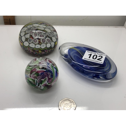 102 - X3 paper weights