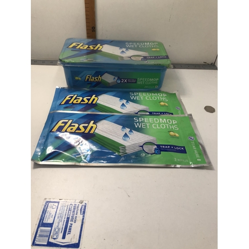 34 - Qty of Flash speed mop wet cloths