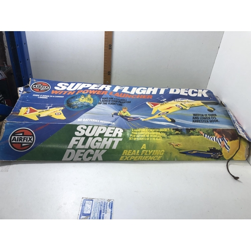 257 - Vintage Airfix super flight deck