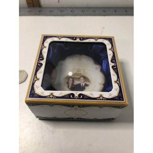 54 - Royal Crest paper weight