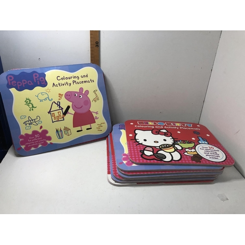 137 - 10 Peppa Pig colouring place mats