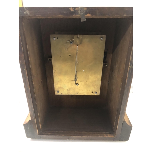 63 - Vintage mantle clock