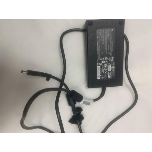 394 - 200w Hp laptop charger