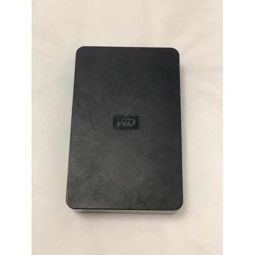 353 - Portable storage 2.5tb untested