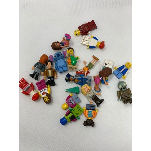 356 - Mixed lego figurines