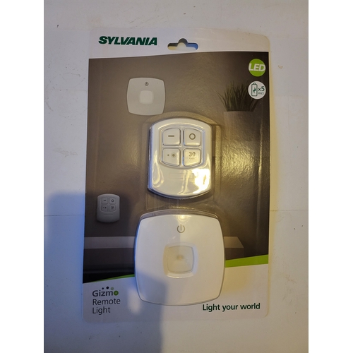 151 - Remote Light with batteries