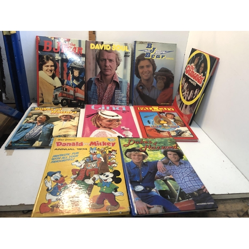 145 - Qty of 1970s annuals