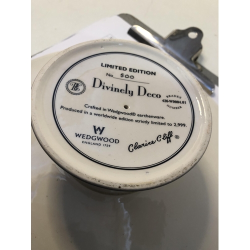 18 - Wedgewood Clarice Cliff limited edition cake stand