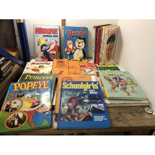 3 - Qty of vintage annuals