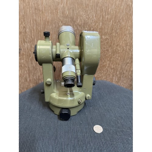 69 - Vintage Surveyors Level Theodolite
PLEASE NOTE: COLLECTION ONLY