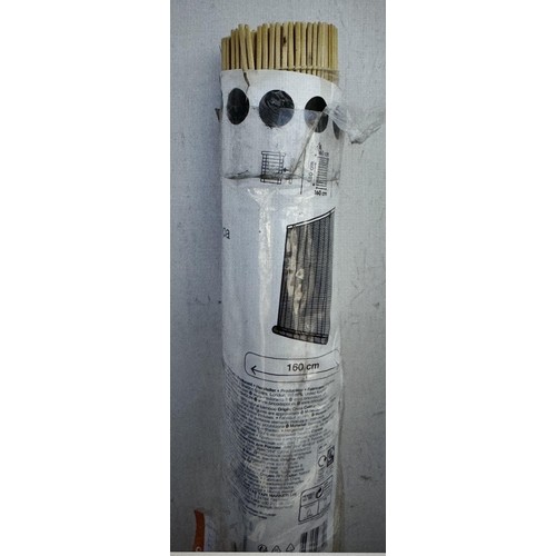 97 - 2 x B&Q Bamboo Blinds
W: 160cm, 
Drop: 180cm
PLEASE NOTE: COLLECTION ONLY