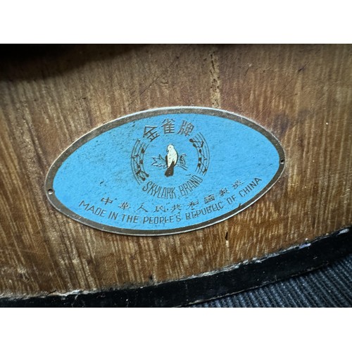 104 - Vintage Skylark Lute, AF
PLEASE NOTE: COLLECTION ONLY