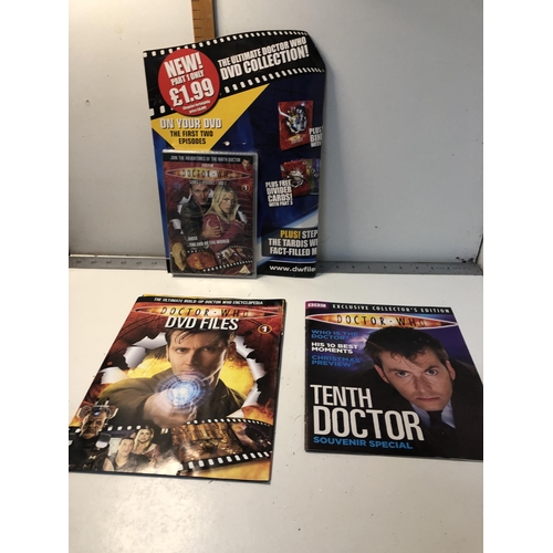 16 - Doctor Who magazines