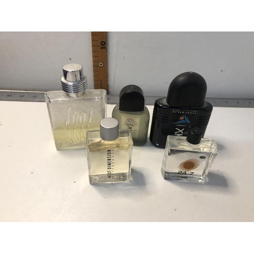 42 - Qty of aftershave