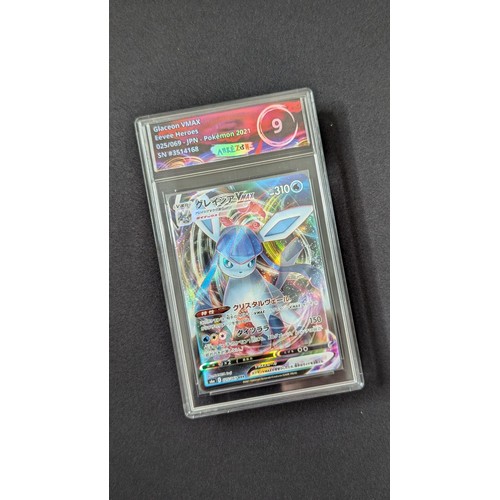 256 - Pokemon graded card Glaceon