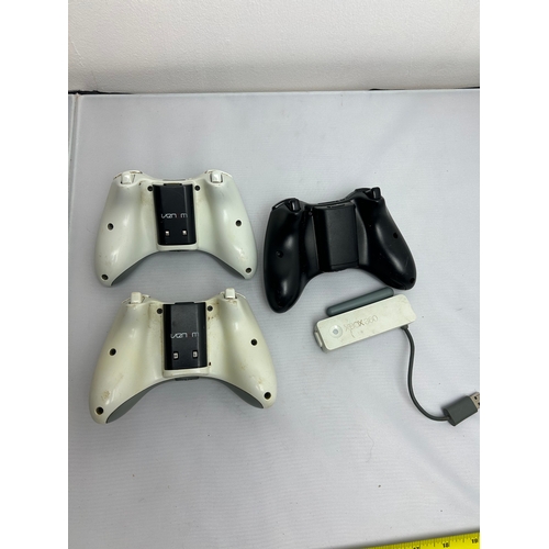 119 - Xbox controllers and Internet adaptor