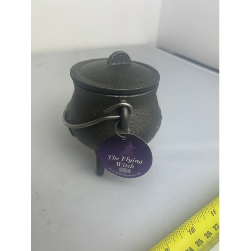 109 - Cast Iron Cauldron